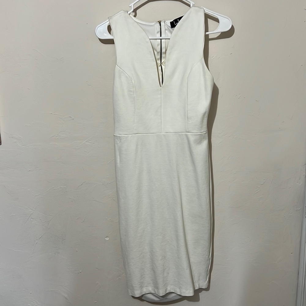 Lulu’s body con medium